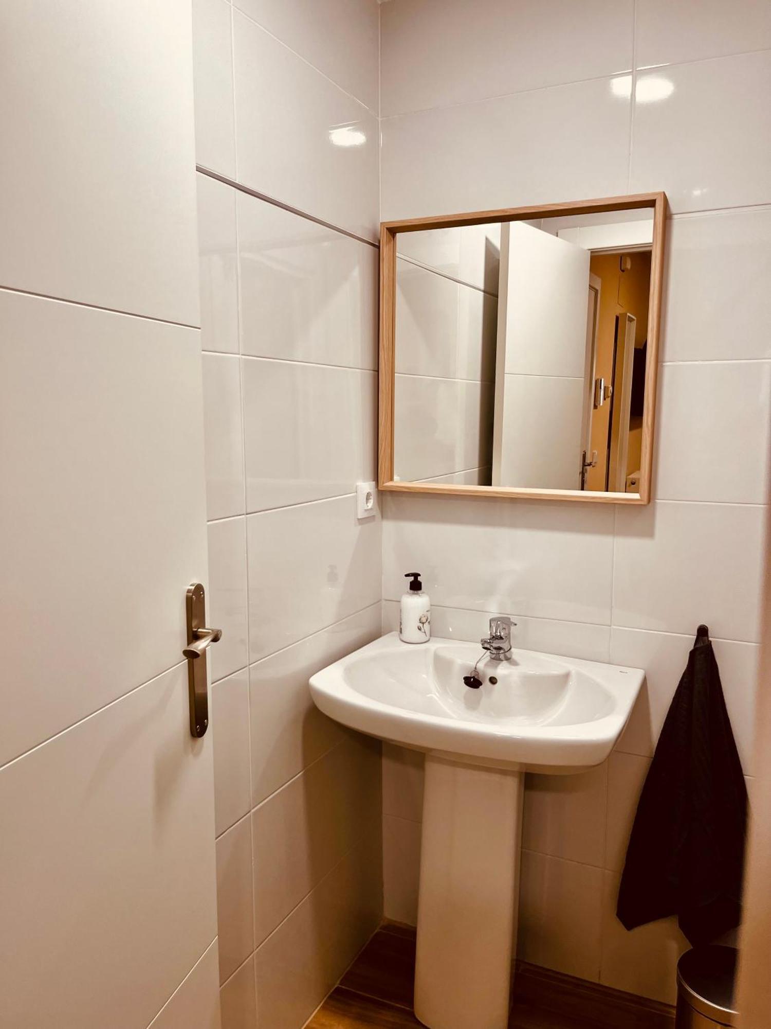 לוגרוניו Apartamentos San Nicolas מראה חיצוני תמונה