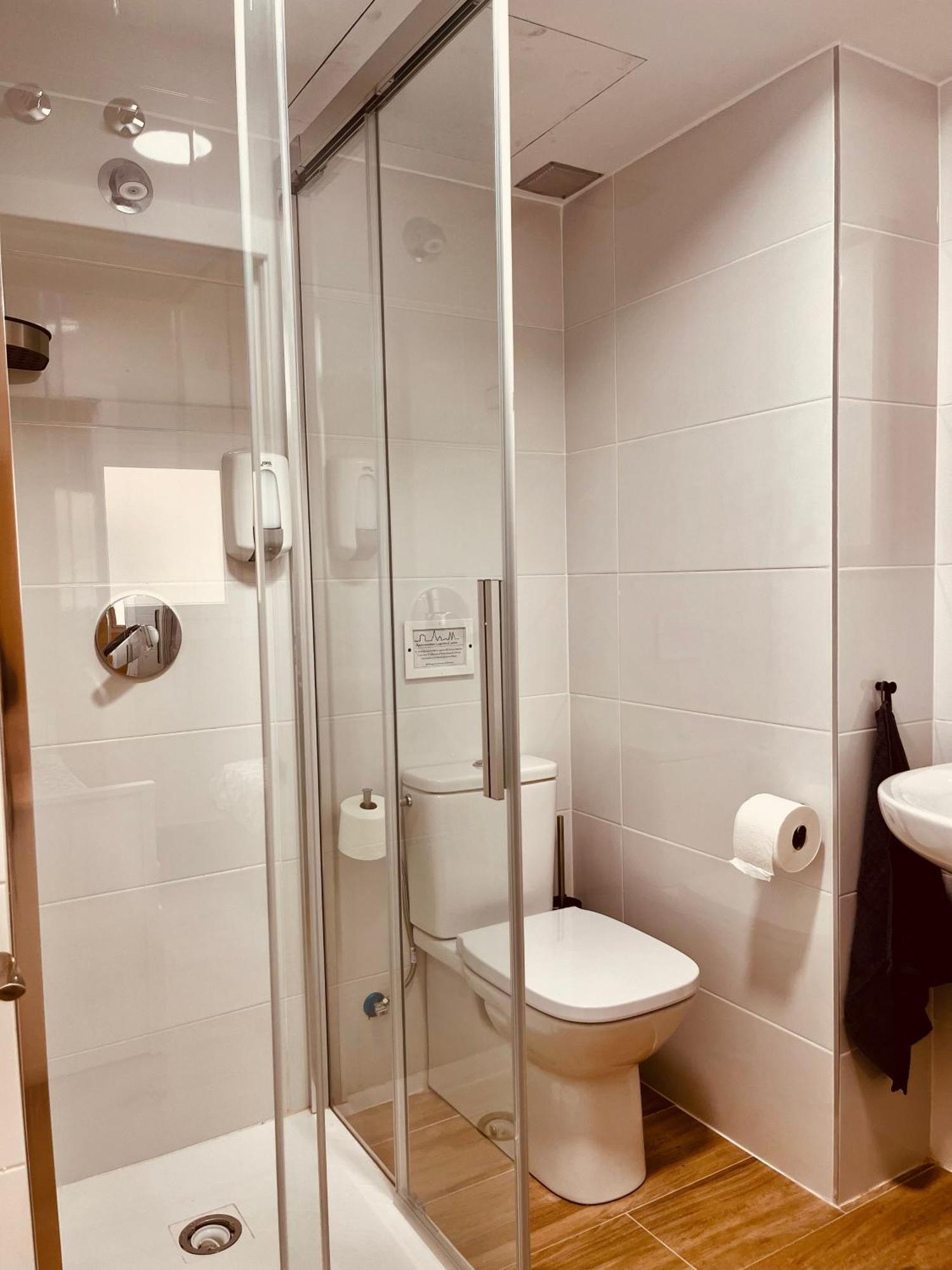 לוגרוניו Apartamentos San Nicolas מראה חיצוני תמונה