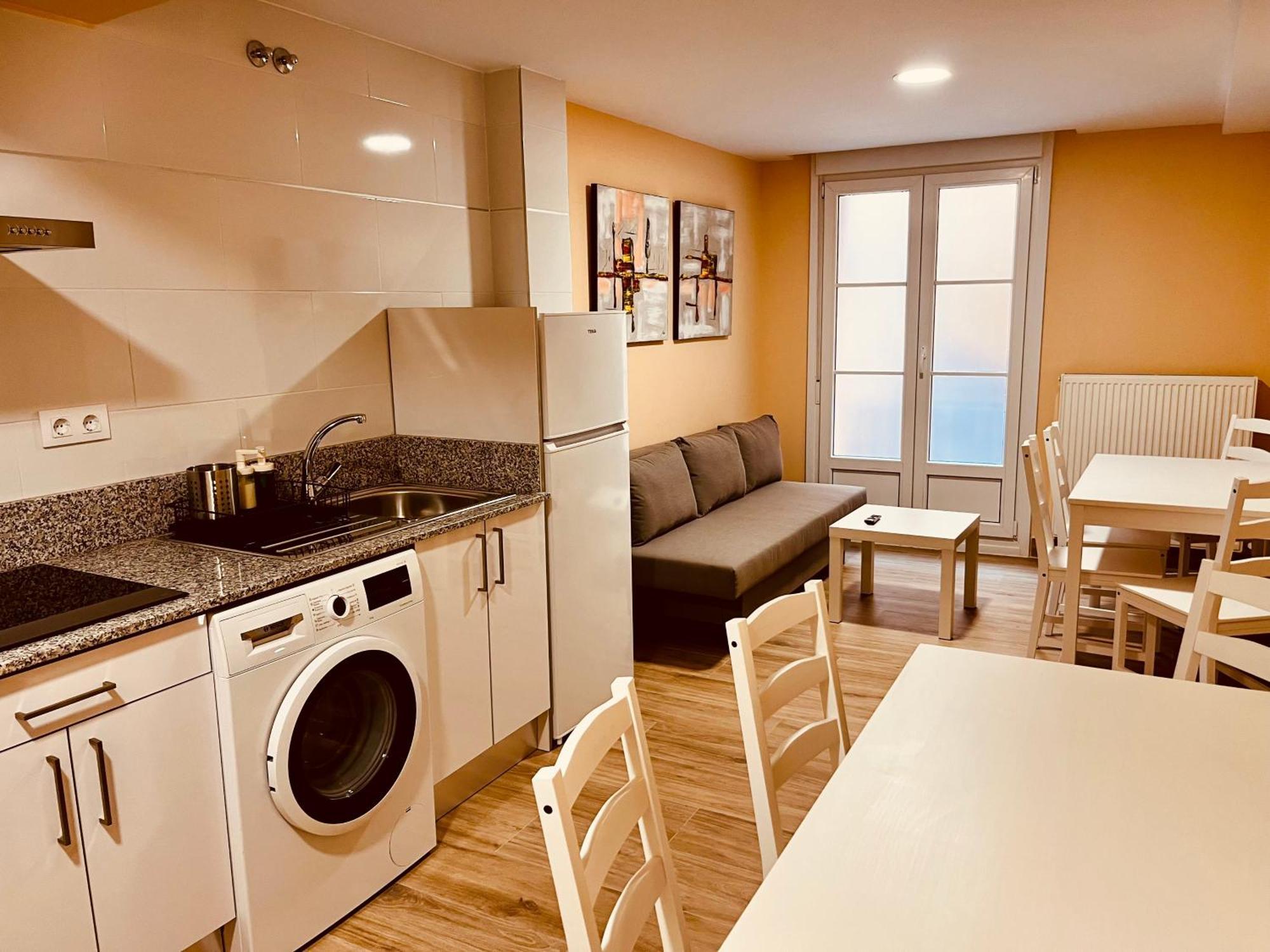 לוגרוניו Apartamentos San Nicolas מראה חיצוני תמונה