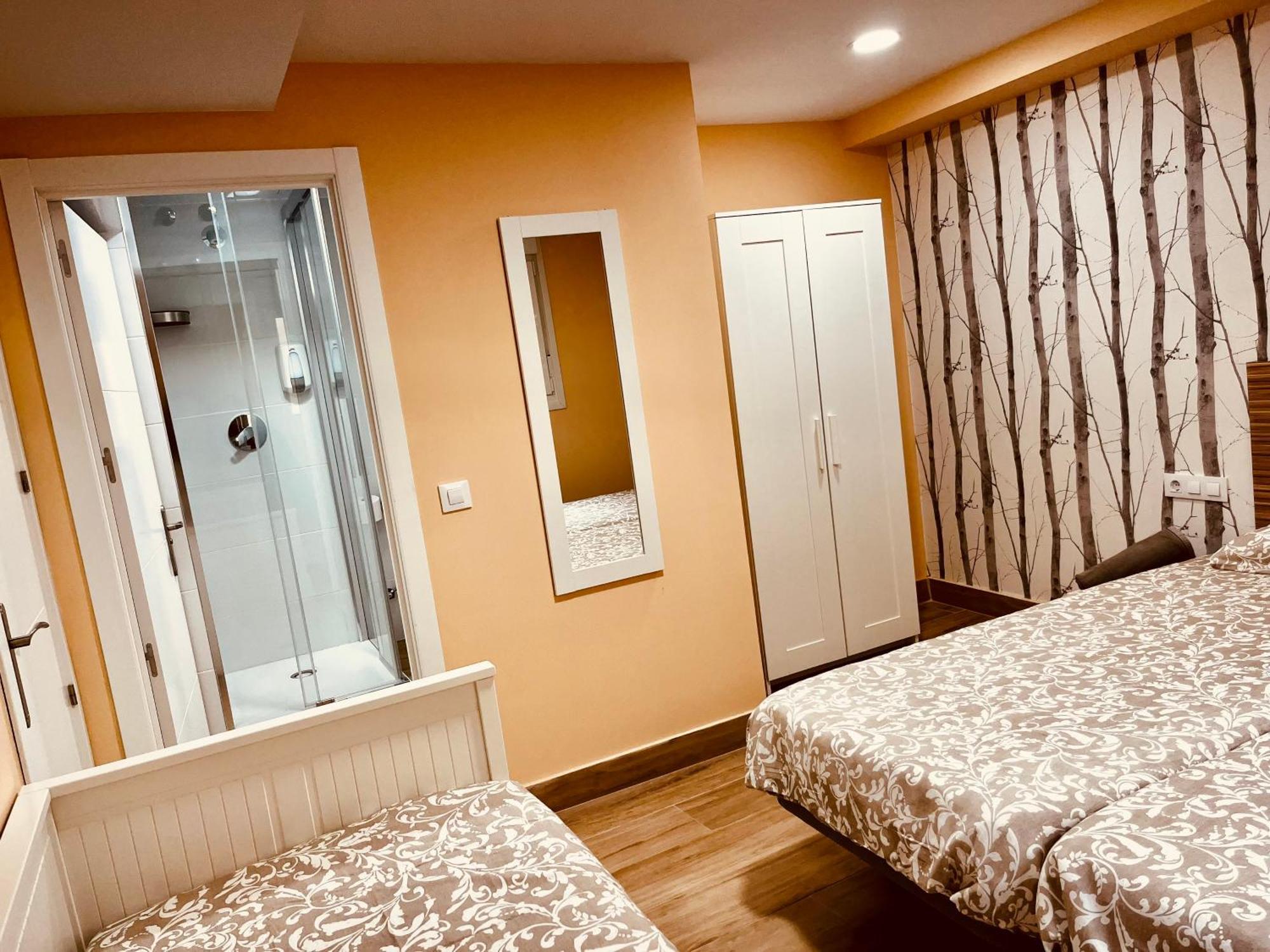 לוגרוניו Apartamentos San Nicolas מראה חיצוני תמונה