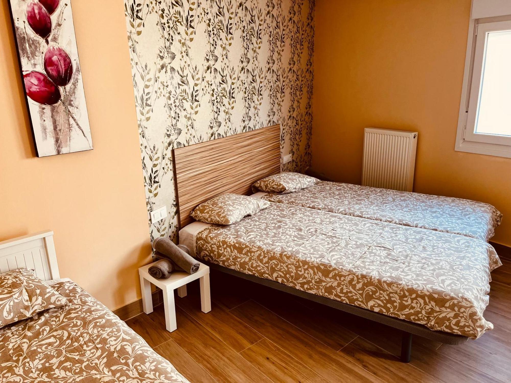 לוגרוניו Apartamentos San Nicolas מראה חיצוני תמונה